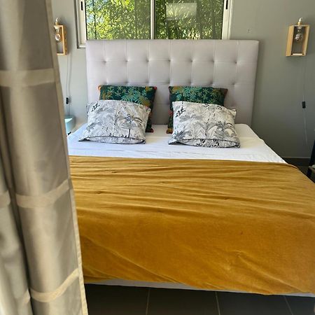 Ferienwohnung La Bastide Aixoise Avec Piscine Et Jacuzzi Prive Aix-en-Provence Exterior foto