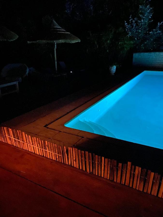 Ferienwohnung La Bastide Aixoise Avec Piscine Et Jacuzzi Prive Aix-en-Provence Exterior foto